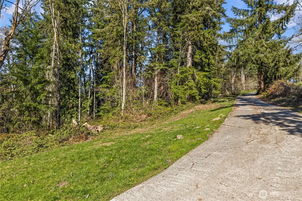 259 272nd Avenue SE Ravensdale WA 98051