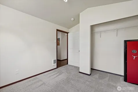 7100 39th Place NE Marysville WA 98270