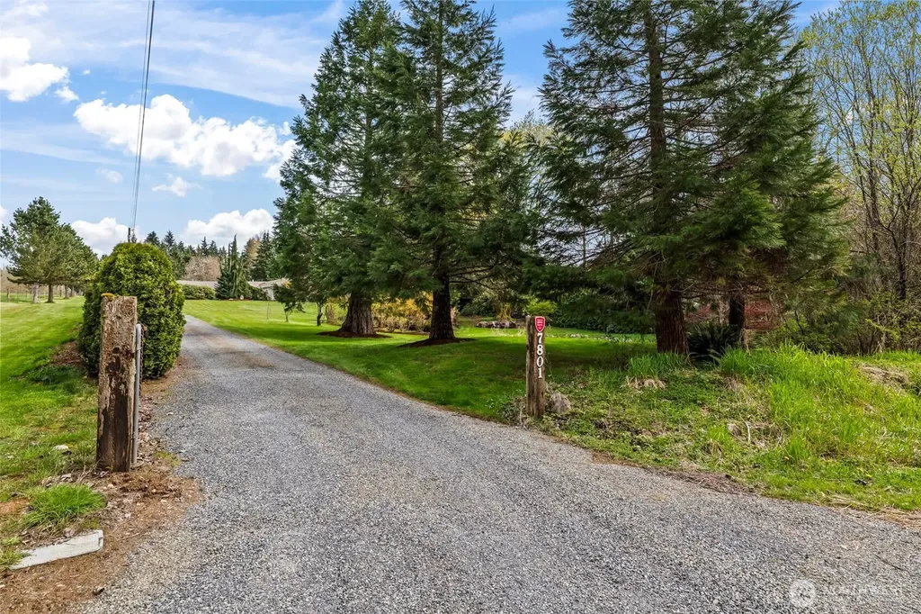 7801 Westlund Road Arlington WA 98223