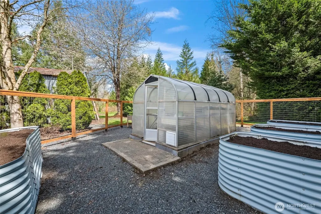 7801 Westlund Road Arlington WA 98223