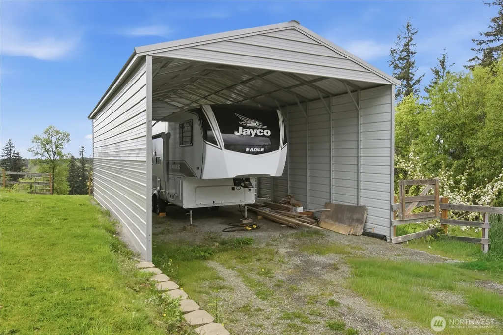 25906 272nd Avenue SE Ravensdale WA 98051