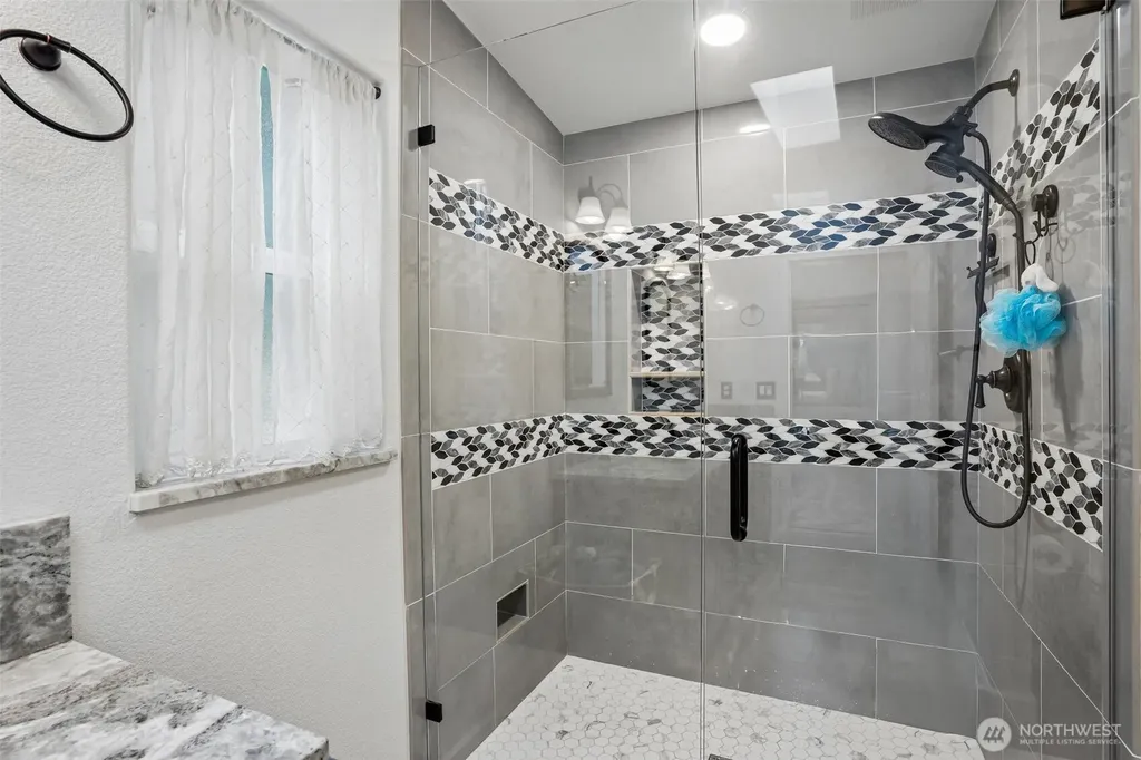 3308 206th Place SE Bothell WA 98012