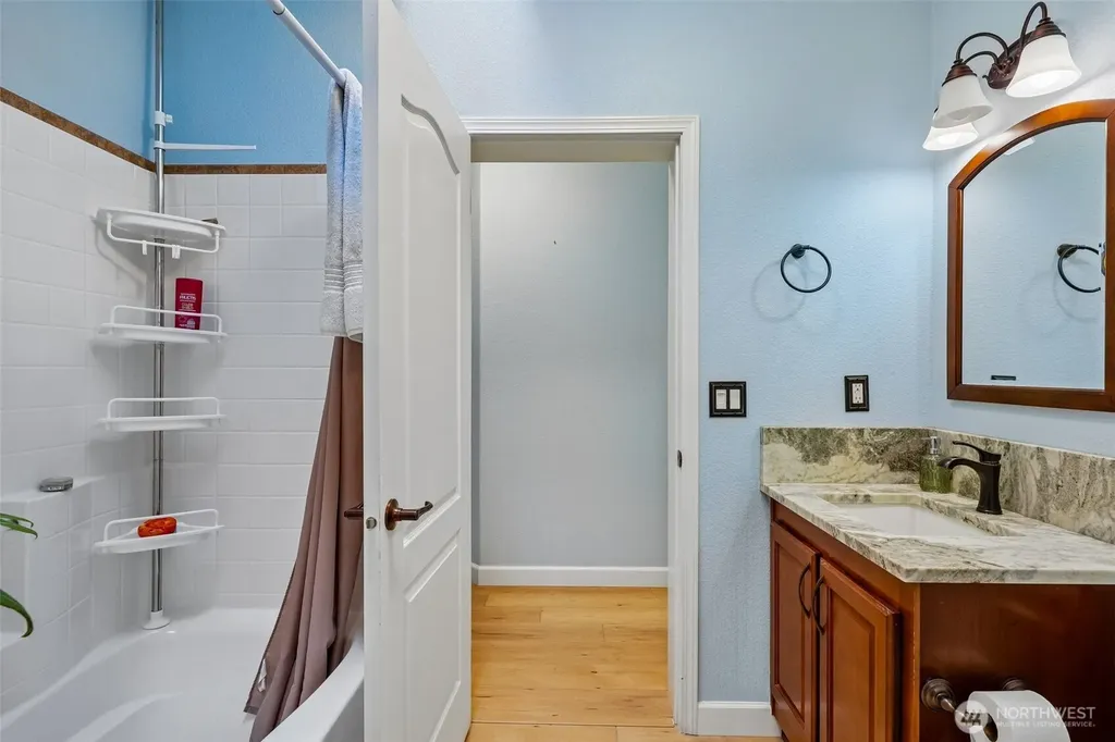 3308 206th Place SE Bothell WA 98012