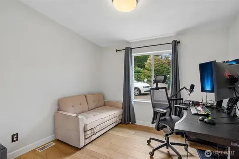 3308 206th Place SE Bothell WA 98012