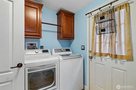 3308 206th Place SE Bothell WA 98012