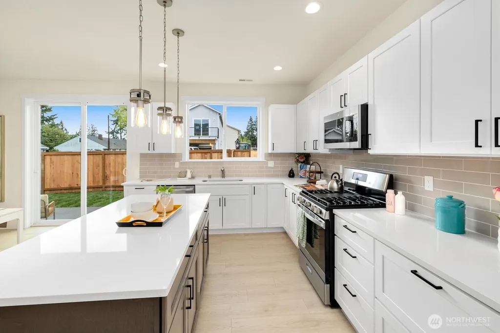 2629 S 144th Street Seatac WA 98168