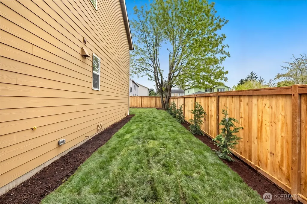 2629 S 144th Street Seatac WA 98168