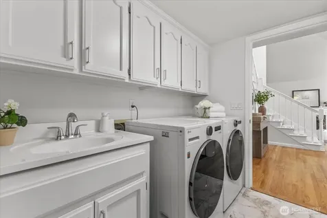 4422 238th Place SE Sammamish WA 98029