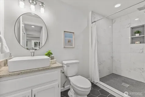 4422 238th Place SE Sammamish WA 98029