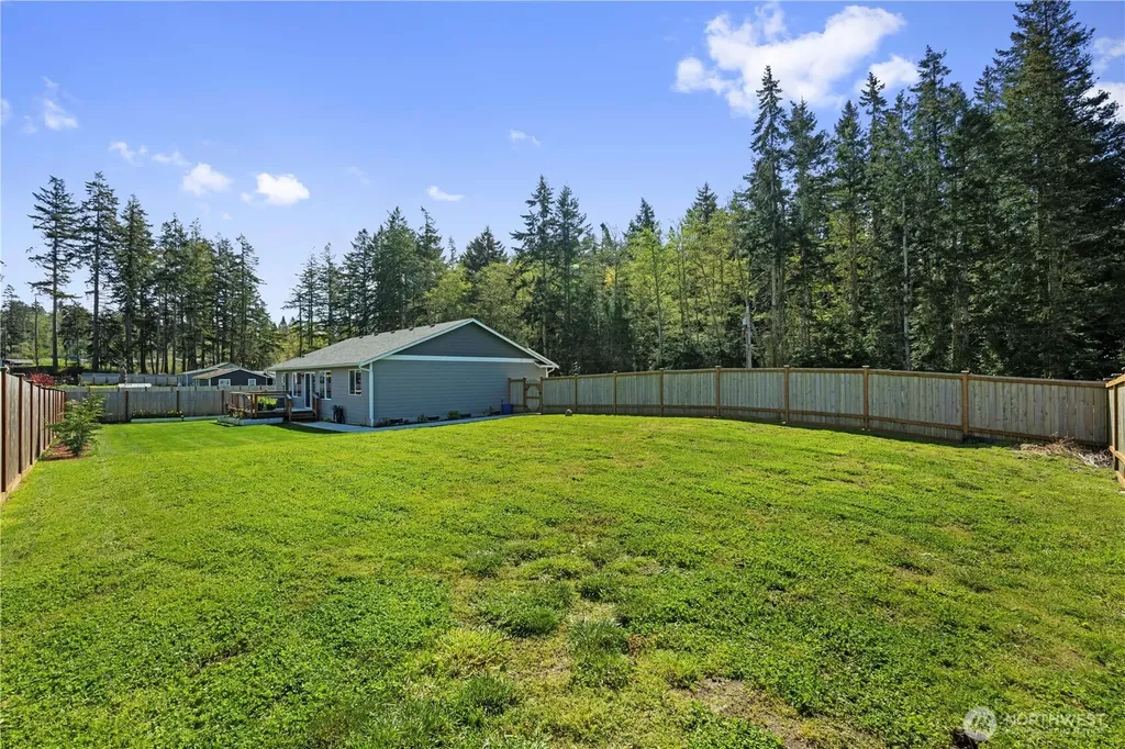 355 E Bon Air Drive Coupeville WA 98239