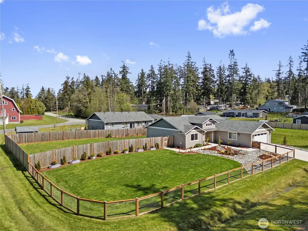 355 E Bon Air Drive Coupeville WA 98239