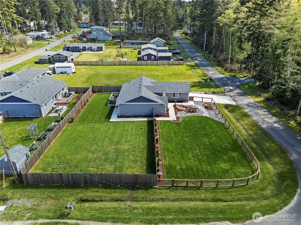 355 E Bon Air Drive Coupeville WA 98239