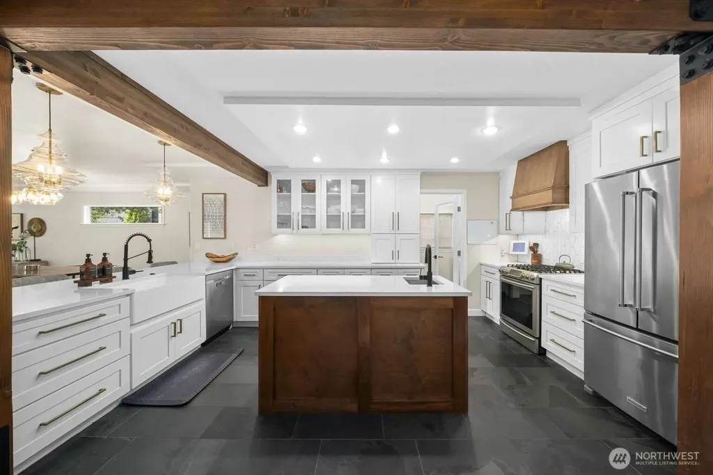 10040 Dekoven Drive SW Lakewood WA 98499