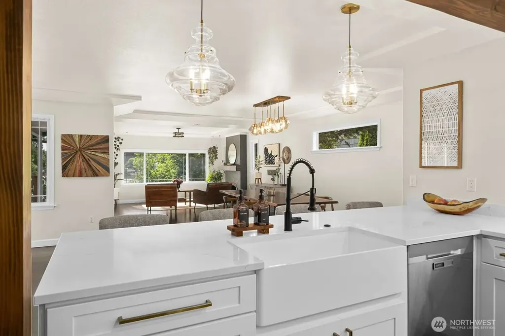 10040 Dekoven Drive SW Lakewood WA 98499
