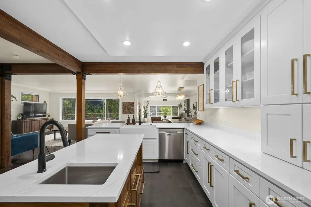 10040 Dekoven Drive SW Lakewood WA 98499