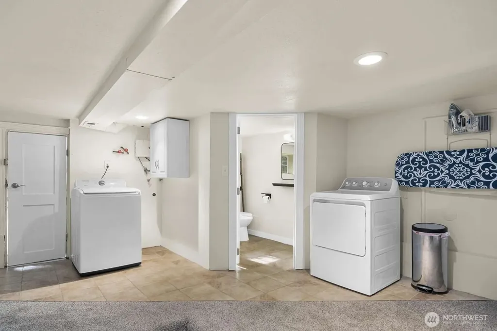 10040 Dekoven Drive SW Lakewood WA 98499
