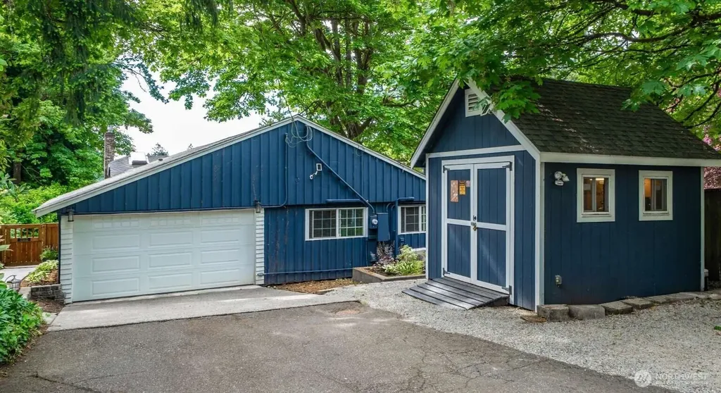 10040 Dekoven Drive SW Lakewood WA 98499