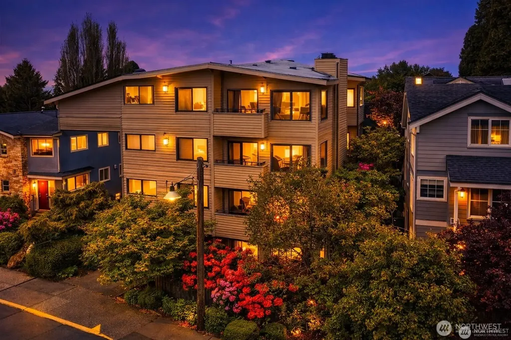 7518 24th Avenue NW Seattle WA 98117