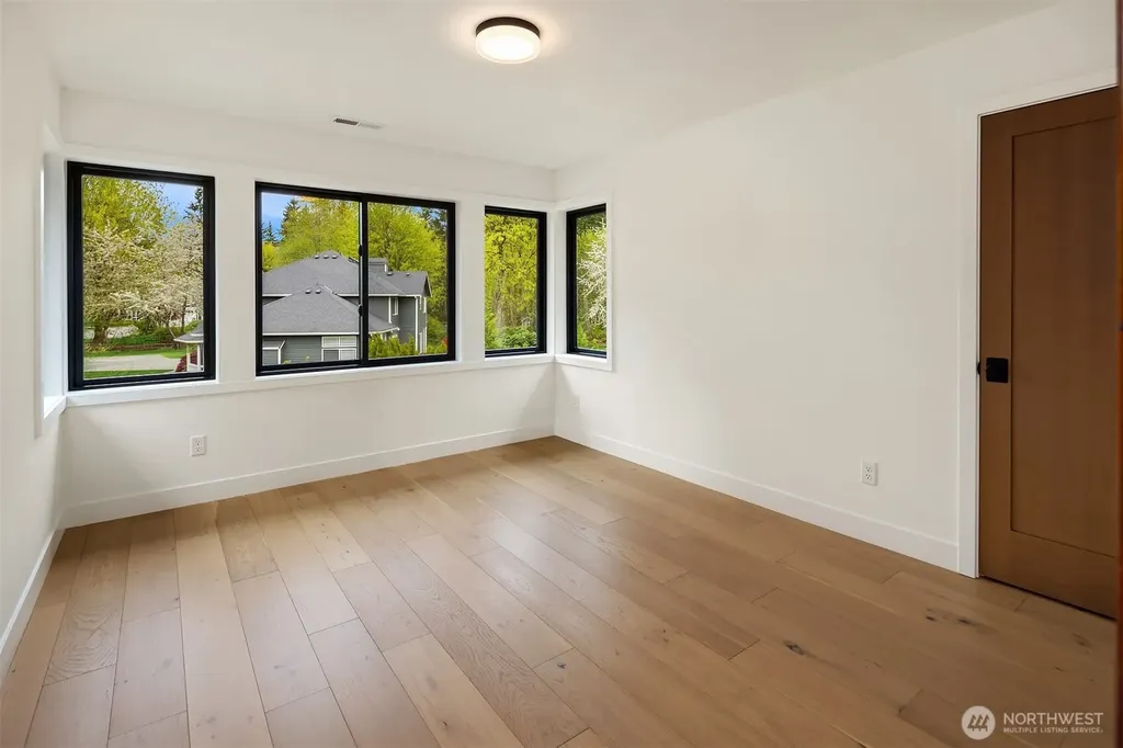 20300 166th Avenue NE Woodinville WA 98072