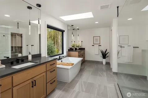 20300 166th Avenue NE Woodinville WA 98072