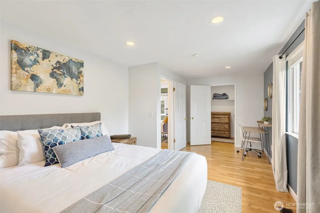 2505 -2507 N Wycoff Avenue Bremerton WA 98312