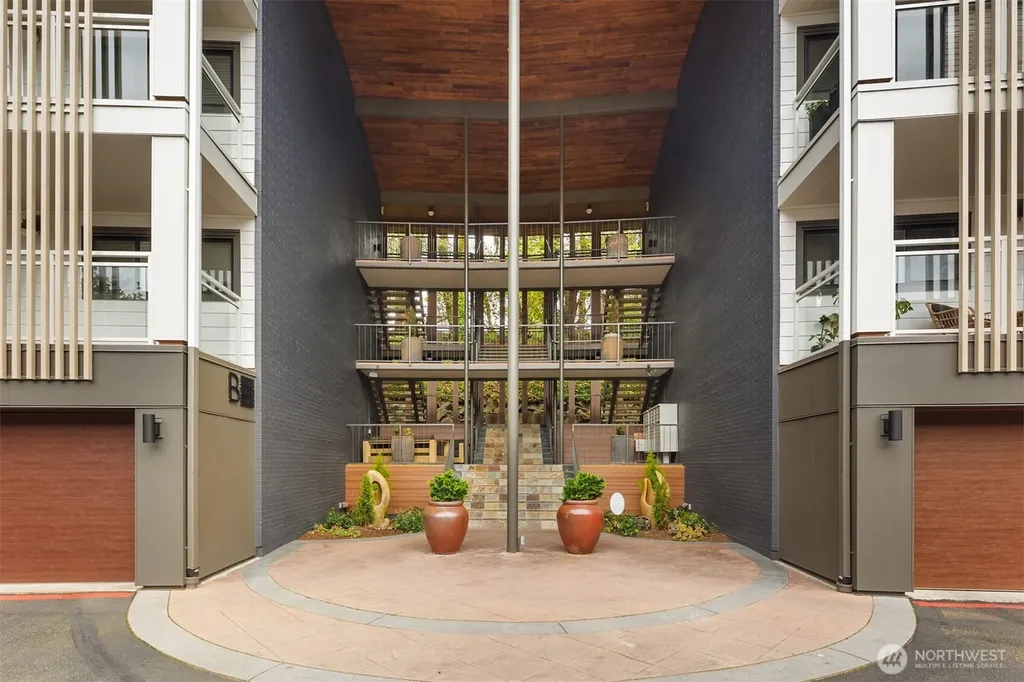 130 105th Avenue SE Bellevue WA 98004