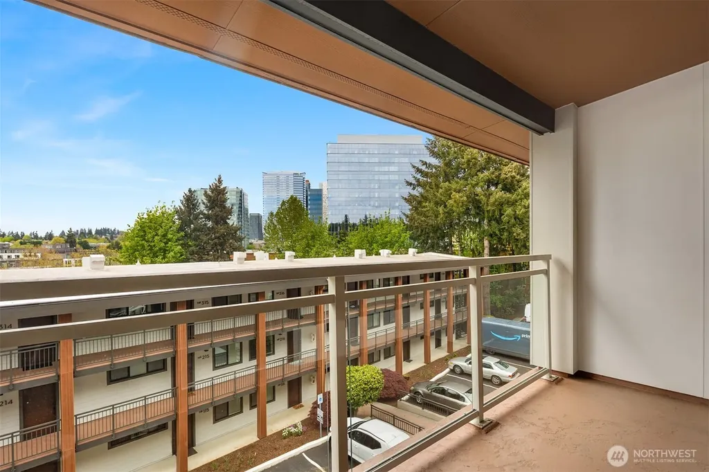 130 105th Avenue SE Bellevue WA 98004