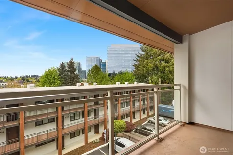 130 105th Avenue SE Bellevue WA 98004