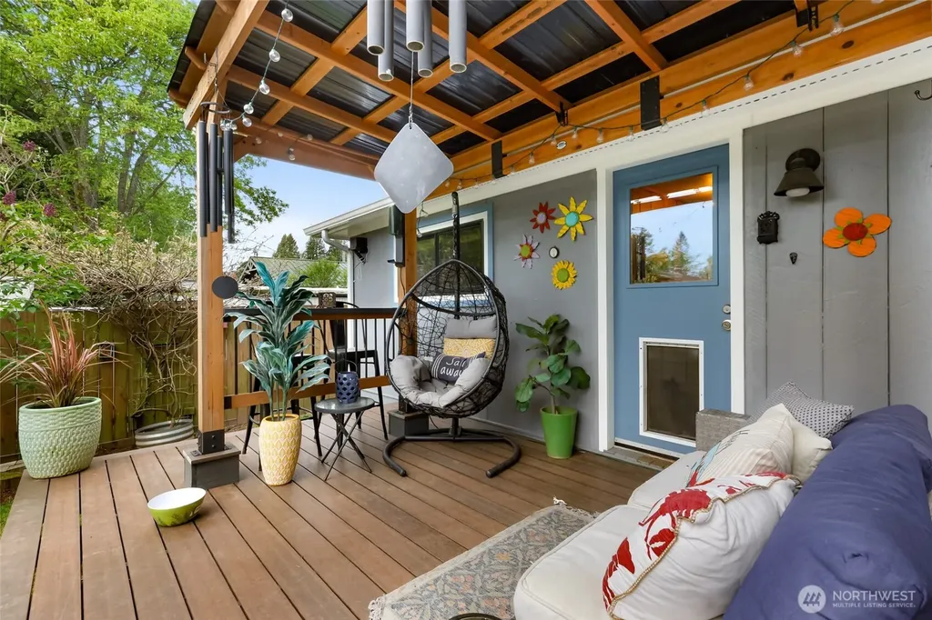 5013 Cedar Street Blaine WA 98230
