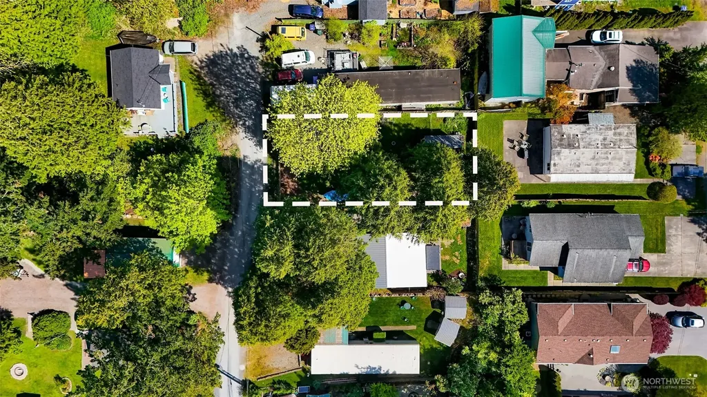 5013 Cedar Street Blaine WA 98230