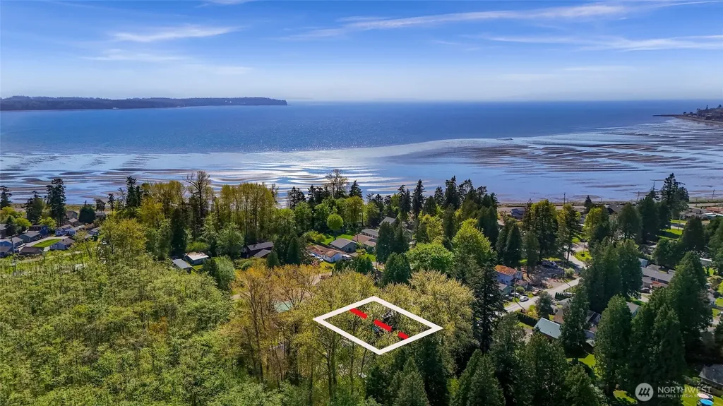 5013 Cedar Street Blaine WA 98230