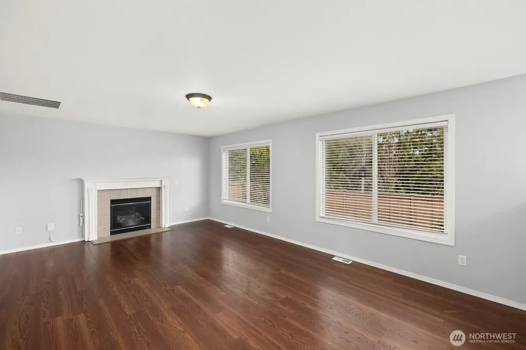 8307 210th Avenue Ct E Bonney Lake WA 98391