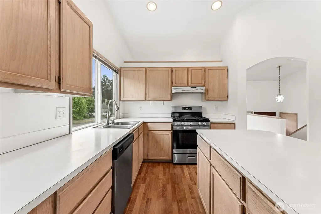 7516 Magnolia Court SE Lacey WA 98503