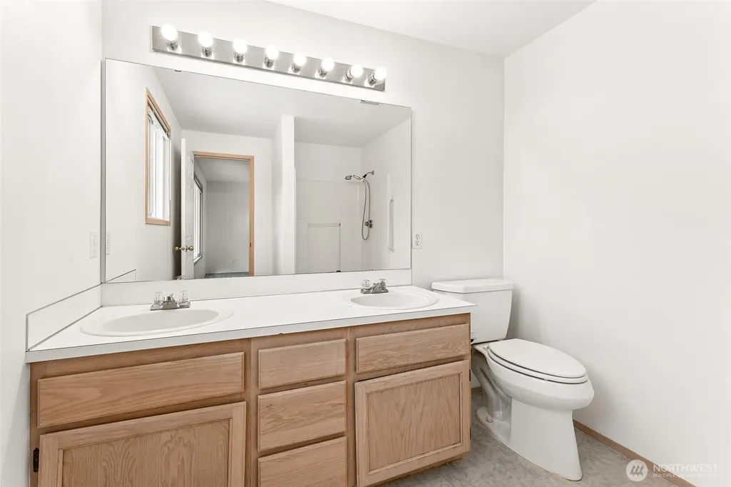 7516 Magnolia Court SE Lacey WA 98503