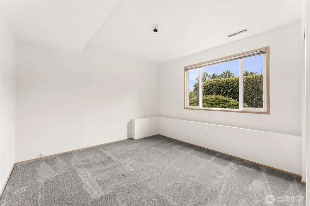 7516 Magnolia Court SE Lacey WA 98503
