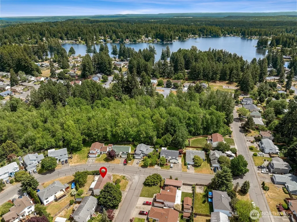 7516 Magnolia Court SE Lacey WA 98503