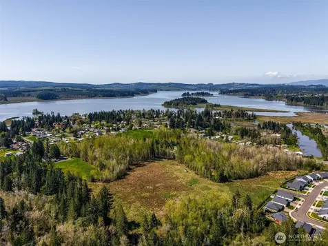 400 Hall Road Silverlake WA 98645