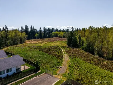 400 Hall Road Silverlake WA 98645