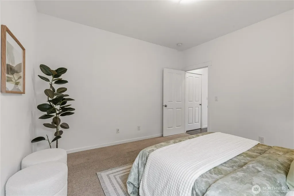 21113 46th Place W Lynnwood WA 98036