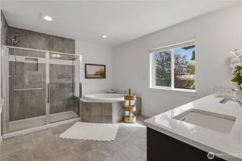 21113 46th Place W Lynnwood WA 98036