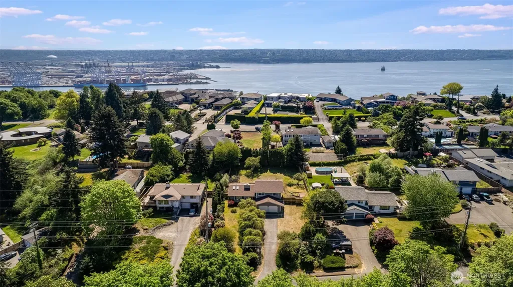 1710 Browns Point Boulevard Tacoma WA 98422