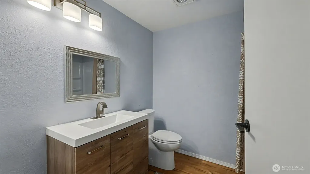 17425 119th Lane SE Renton WA 98058