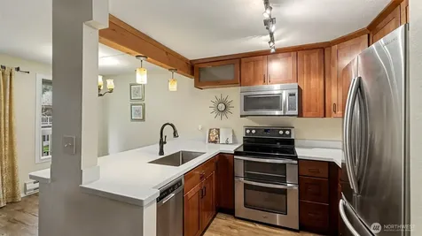 17425 119th Lane SE Renton WA 98058