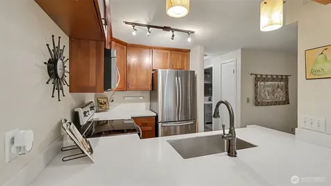 17425 119th Lane SE Renton WA 98058