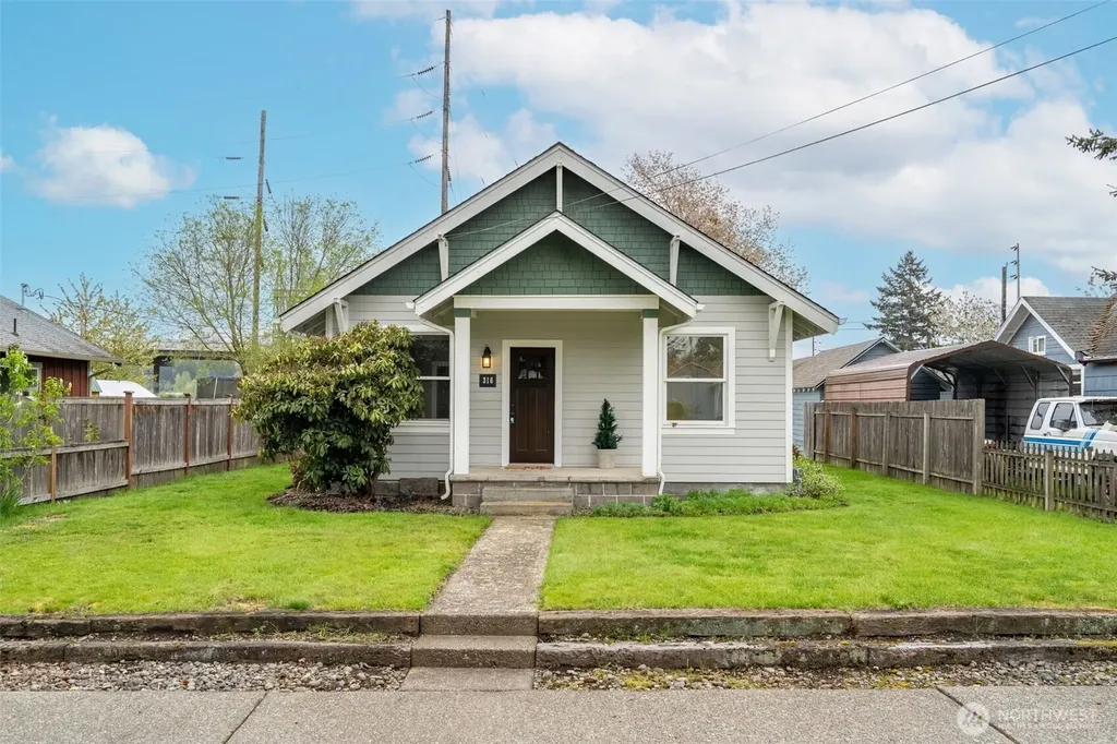 316 Kearney Street Centralia WA 98531