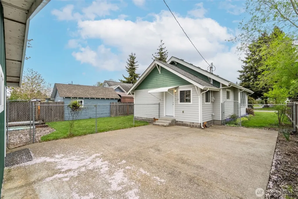 316 Kearney Street Centralia WA 98531