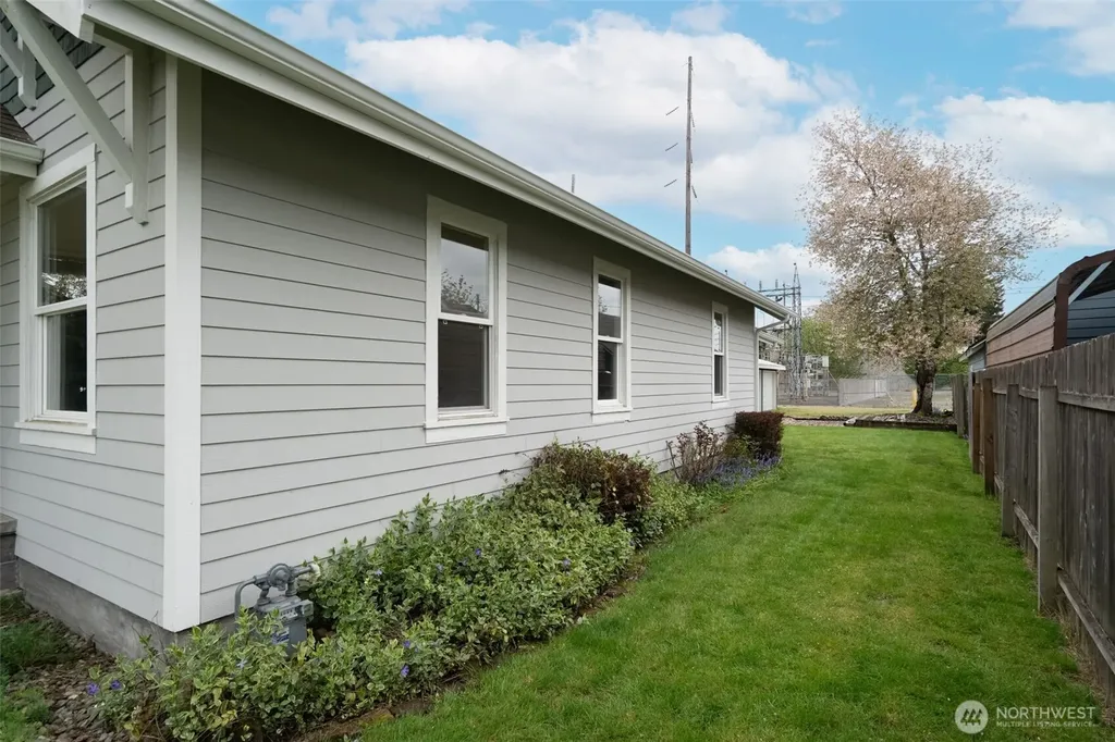 316 Kearney Street Centralia WA 98531