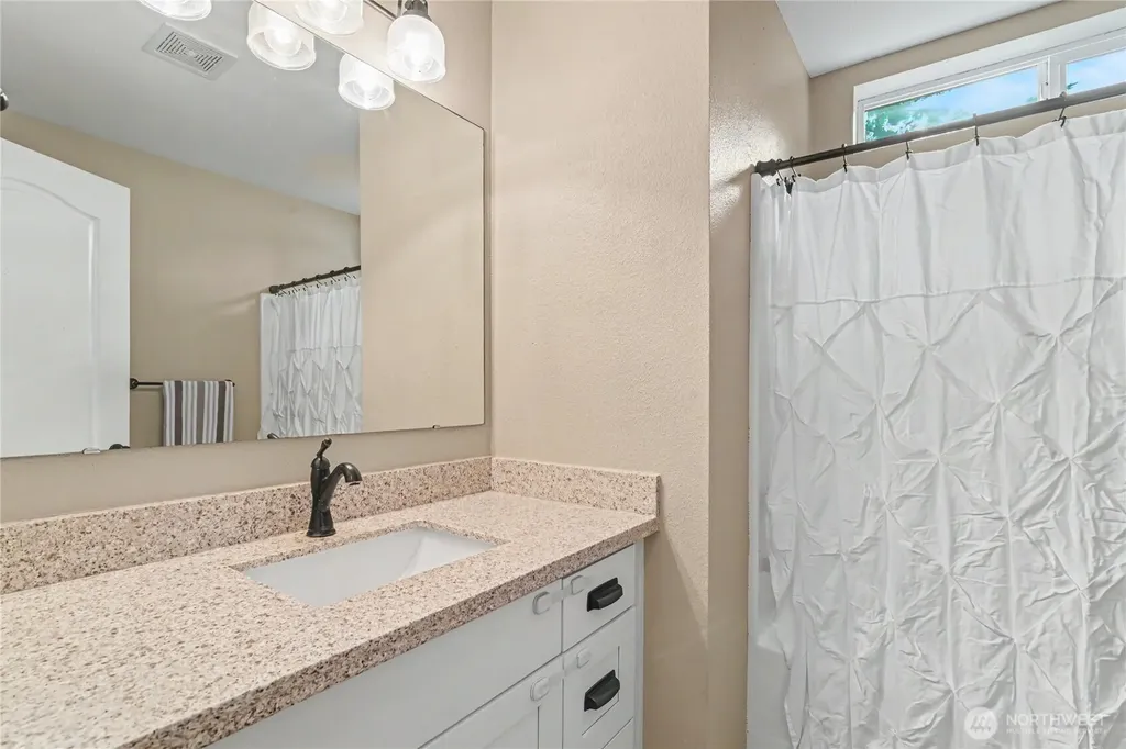 8011 Countrywood Drive SE Olympia WA 98501