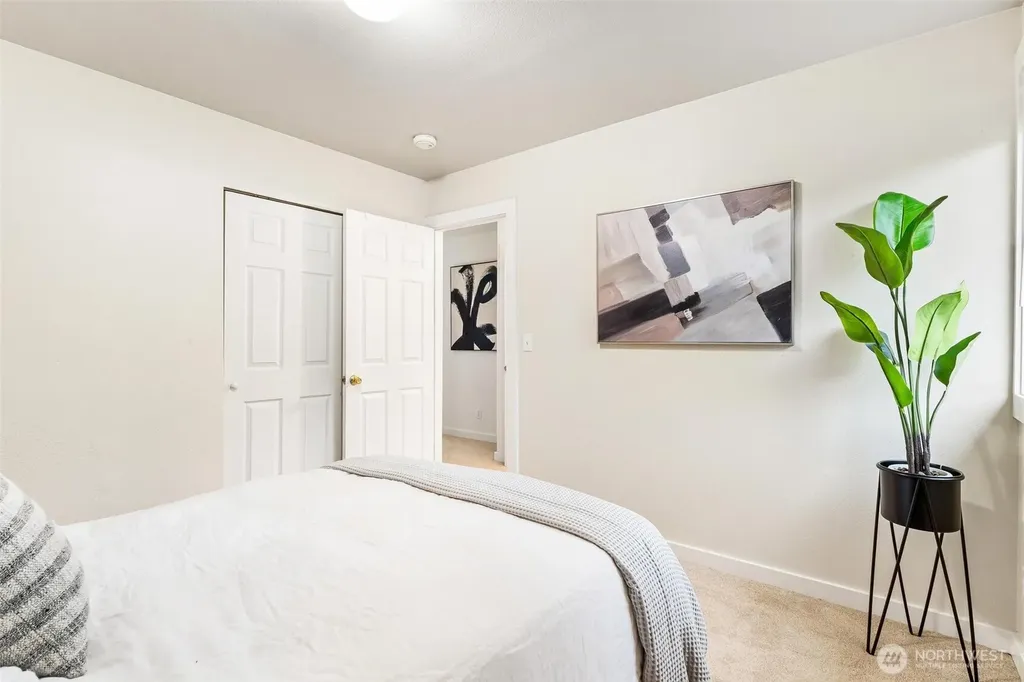10825 158th Court NE Redmond WA 98052
