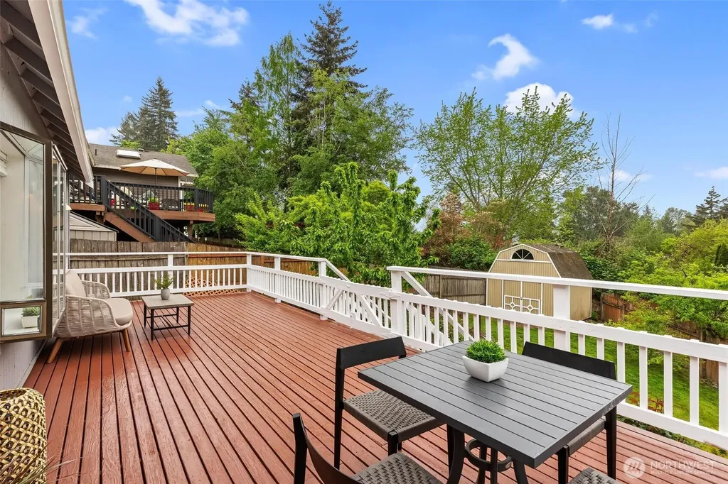 10825 158th Court NE Redmond WA 98052